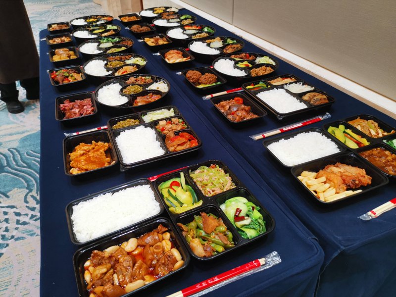 如何制定一份有效的食堂承包计划书？